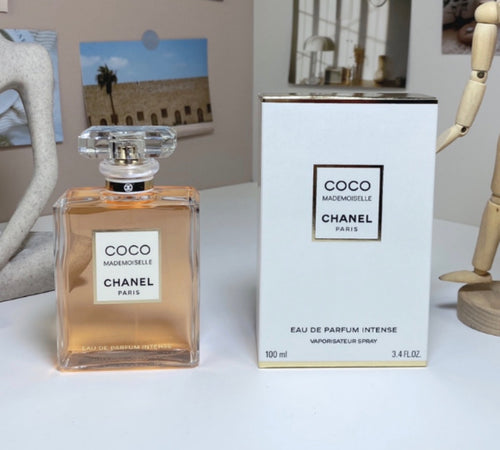 CHANEL Coco Mademoiselle Eau de Parfum Intense bottle and box