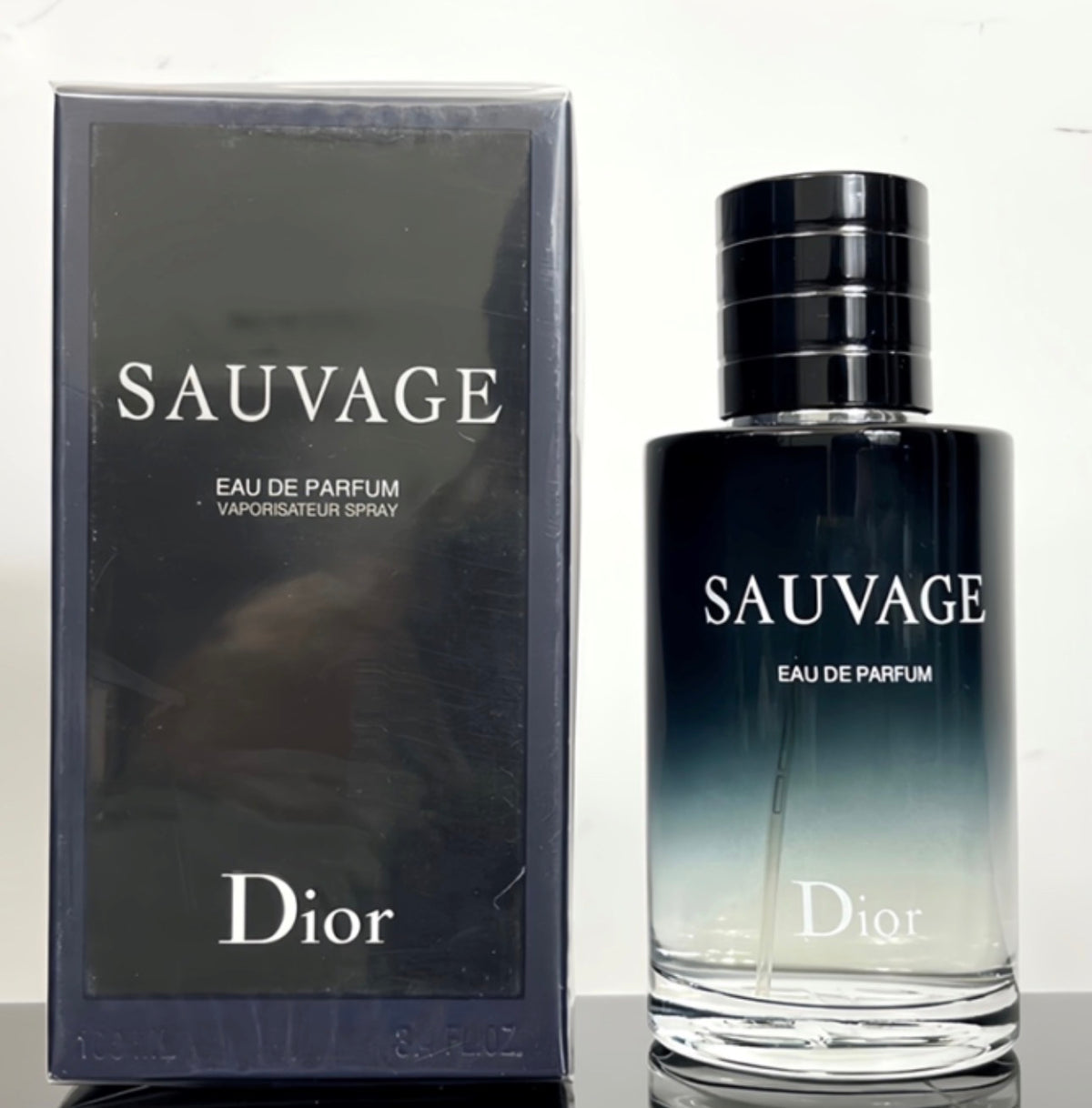 Dior Sauvage Eau de Parfum – 100 mL bottle and box